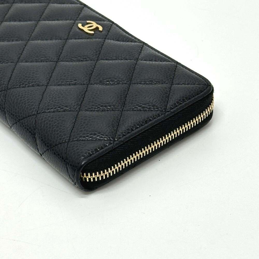 CHANEL Authentic Black Caviar Leather Logo Wallet - Picture 4 of 16